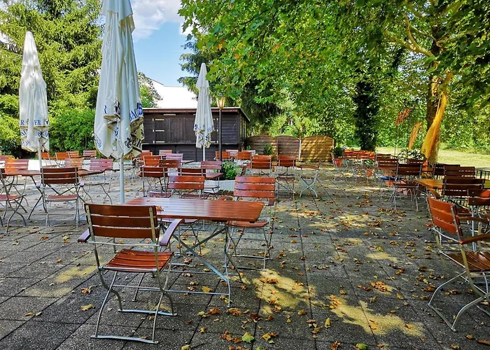 ホテル Selau Neunkirchen am Brand