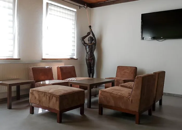 Selau Hotel 3*